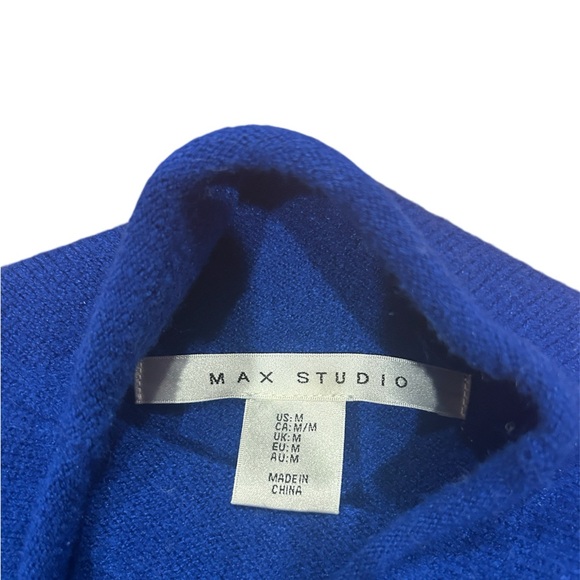 Max Studio mockneck Knit Sweater - Picture 2 of 2